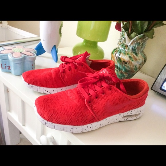 Red Janoskis by Nike