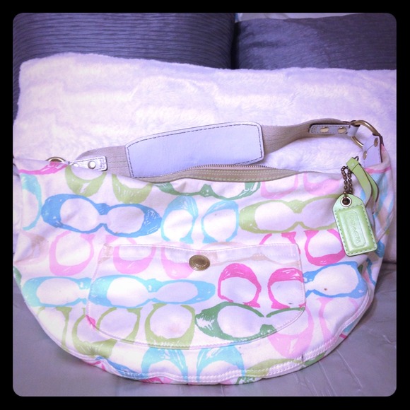 Coach authentic scribble C handbag