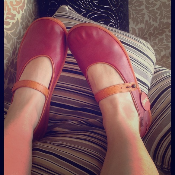 Super Cute! Camper, Contact Earth, Mary Janes