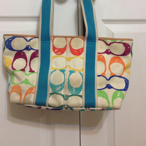 Coach Scribble Tote - Picture 3 of 4