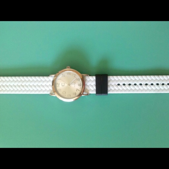 Beautiful Reversible Watch - Picture 3 of 4
