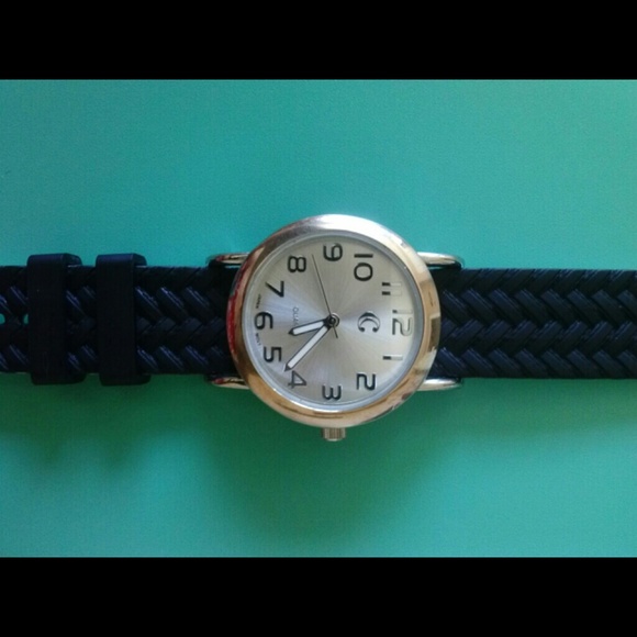 Beautiful Reversible Watch - Picture 4 of 4