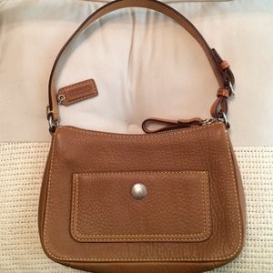 Brown leather Coach shoulder bag