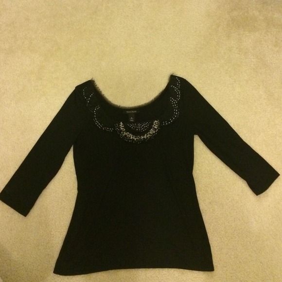 ❌❌SOLD in a Bundle White House Black Market Blouse - Picture 2 of 3