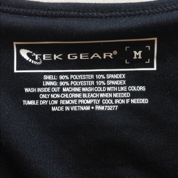 New workout top TEK GEAR
