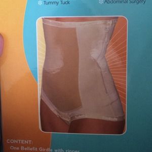 Bellefit girdle with zipper