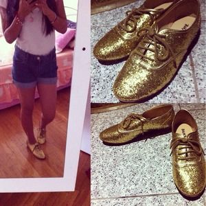 GOLD SEQUINED OXFORDS