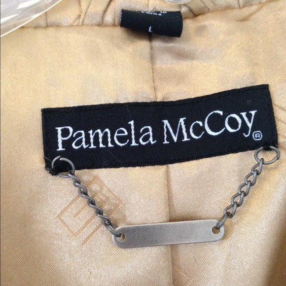 Faux Fur Jacket by Pamela McCoy. Size L - Picture 4 of 4