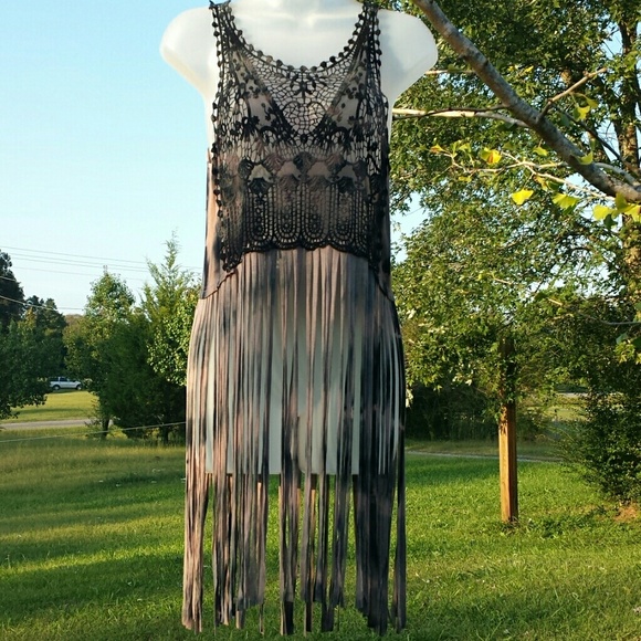 Rue21 Tops - Tie Dye fringe top