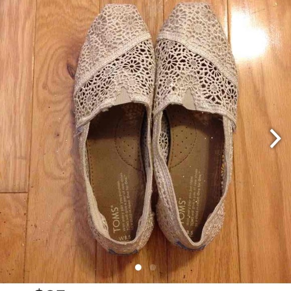cream crochet toms
