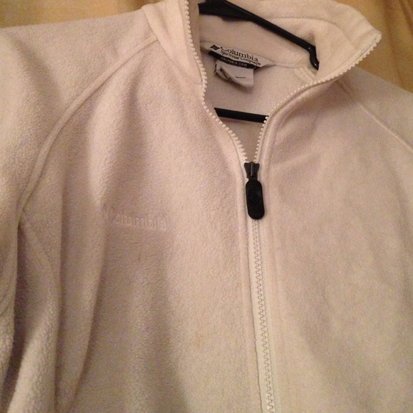 Columbia // white fleece zip-up