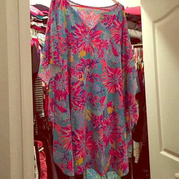 Lilly Pulitzer Aqua tripping and sippin