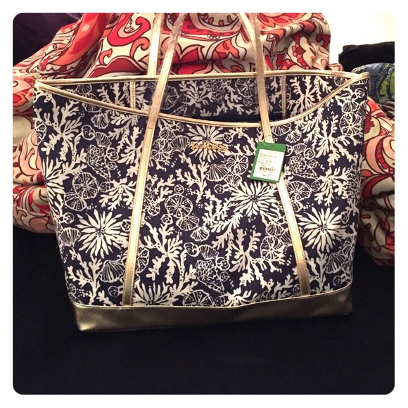 Lilly Pulitzer coastal tote