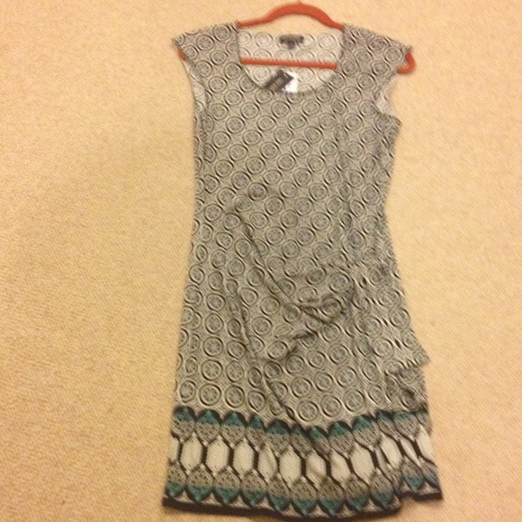 Max Edition Wrap Dress