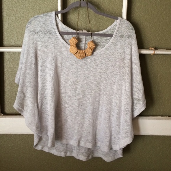 🚫SOLD🚫Forever 21 flowy blouse