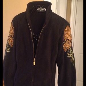 Ladies fleece type jacket
