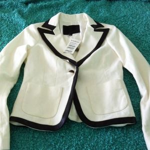White BEBE blazer brand new never worn