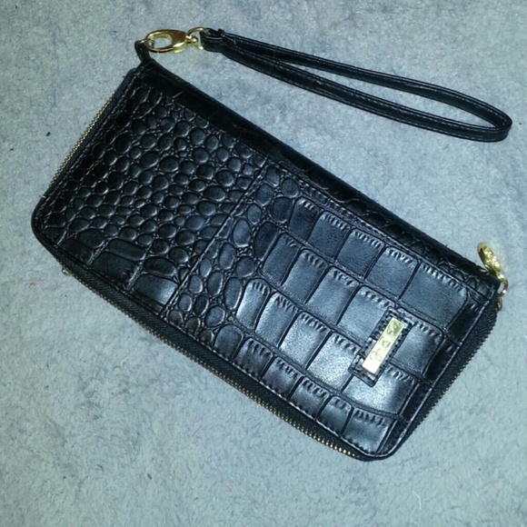 Black leather Jessica Simpson hand bag