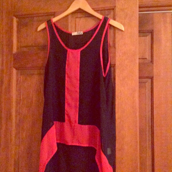 Sheer navy and red hi-lo top