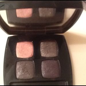 Authentic Chanel Quadra Eyeshadow - 19 Enigma