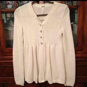 Free People sweater 🍃