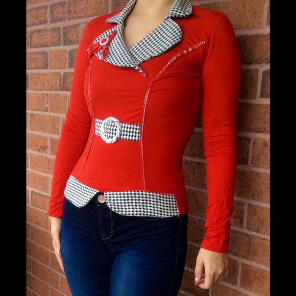 Red Top - Picture 2 of 4