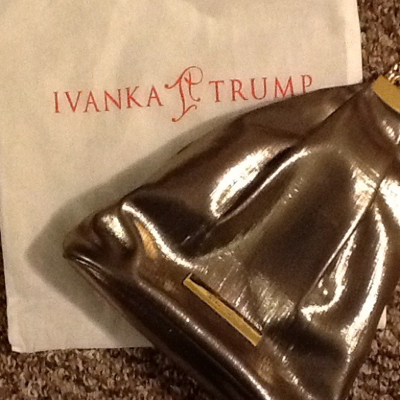 Ivanka trump Vivian bracelet evening bag