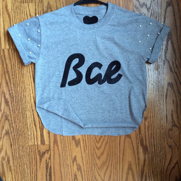 Bae Pearly Crop Top