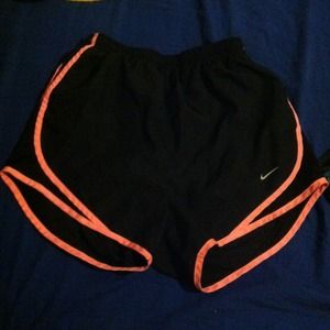 Nike tempo running shorts