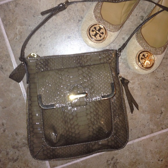 Gianni Bini Crossbody