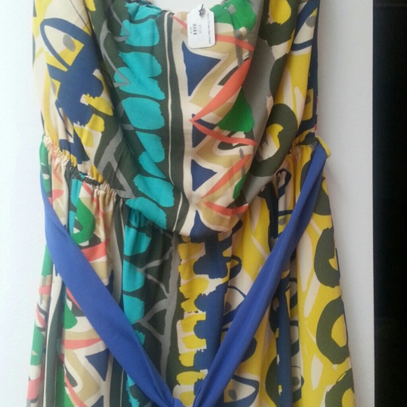 NWT Gorgeous colorful strapless maxi - Picture 2 of 4