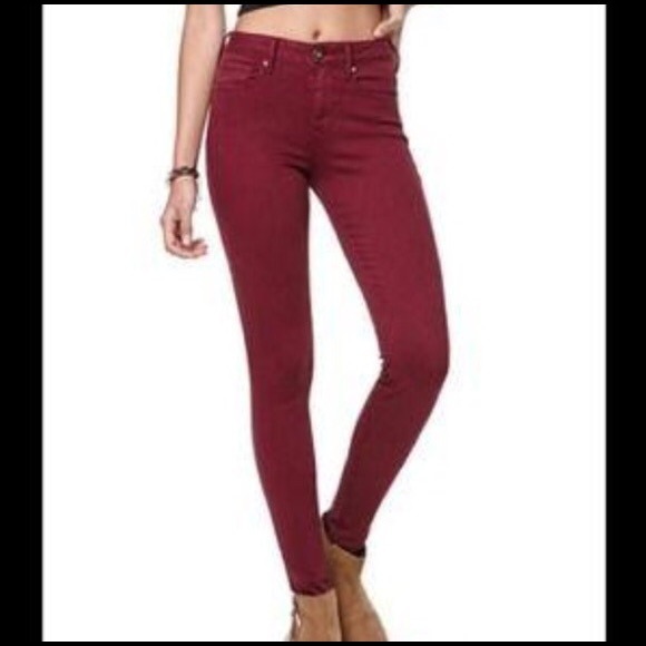 Maroon High Rise Skinniest Jeggings
