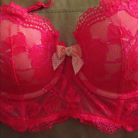 SOLD locally. VS Lined Demi 34C. - Picture 4 of 4