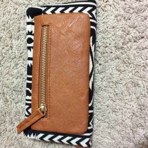 Lowered price! small wallet purse from francescas.