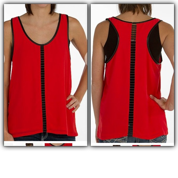Daytrip tank top with faux leather trim - Picture 1 of 4