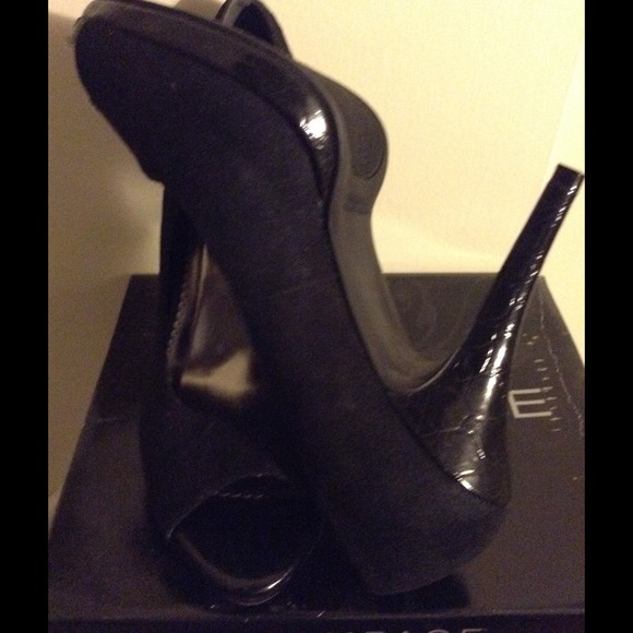 ⏰Brand New Gracee Black Heels. ON SALE!!! - Picture 1 of 4