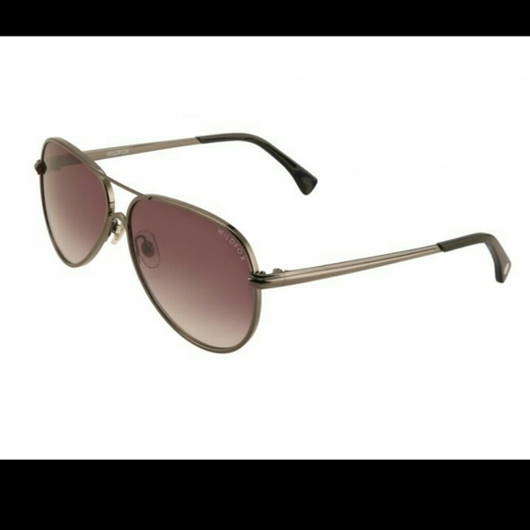 Bundled Wildfox Airfox 2 Sunglasses in Gunmetal - Picture 2 of 4