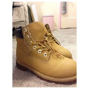 TRADING *******Timberlands(SCRUFF PROFF) non suede