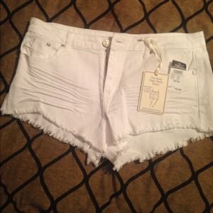 white high waisted shorts