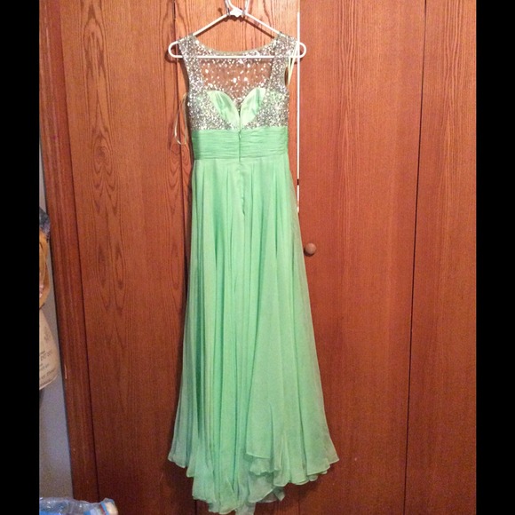 Mint green prom dress - Picture 3 of 4