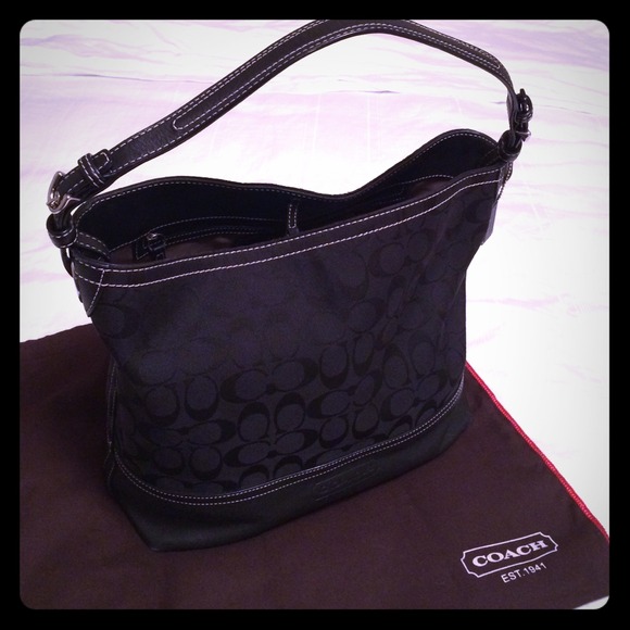 Authentic coach purse in black