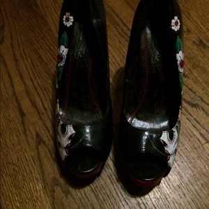 Iron fist day of dead heels size 9