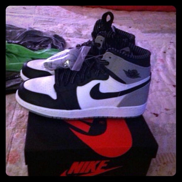 Nike's - Picture 1 of 1