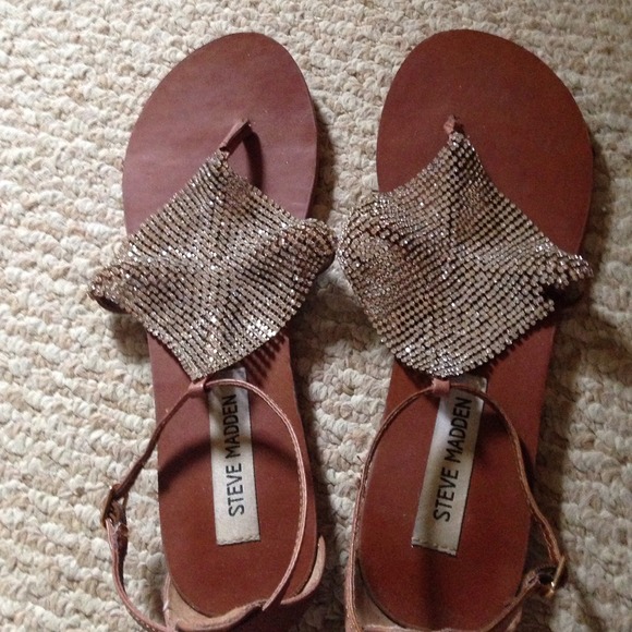 Dressy sandals