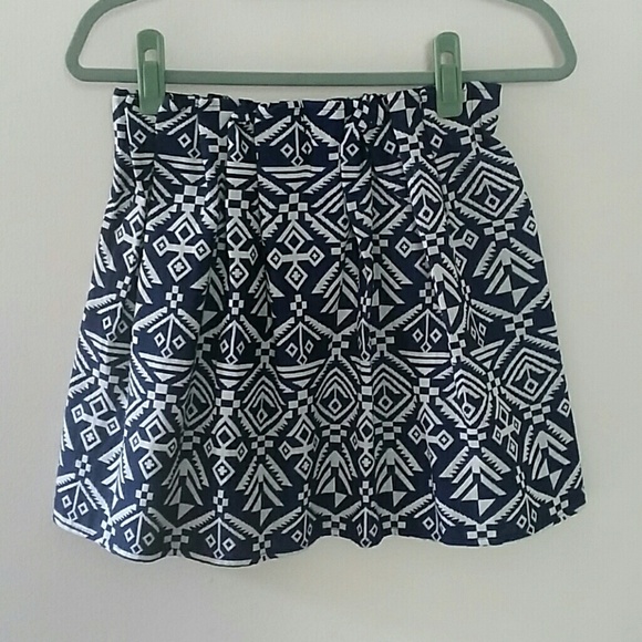 *SOLD* Ethic weave skirt