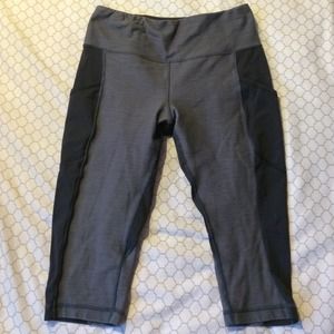 Black and grey slub denim lululemon crops