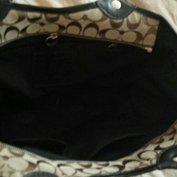 ****SOLD******    Authentic Coach purse - Picture 3 of 4