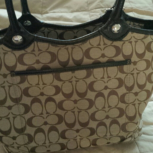 ****SOLD******    Authentic Coach purse - Picture 4 of 4