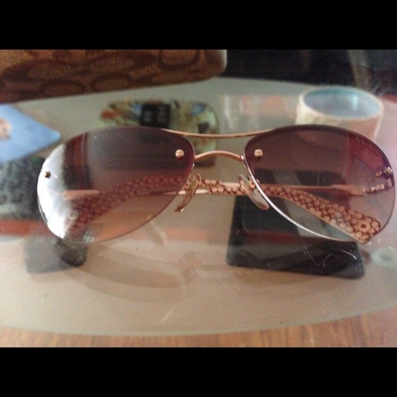 Eyes glasses