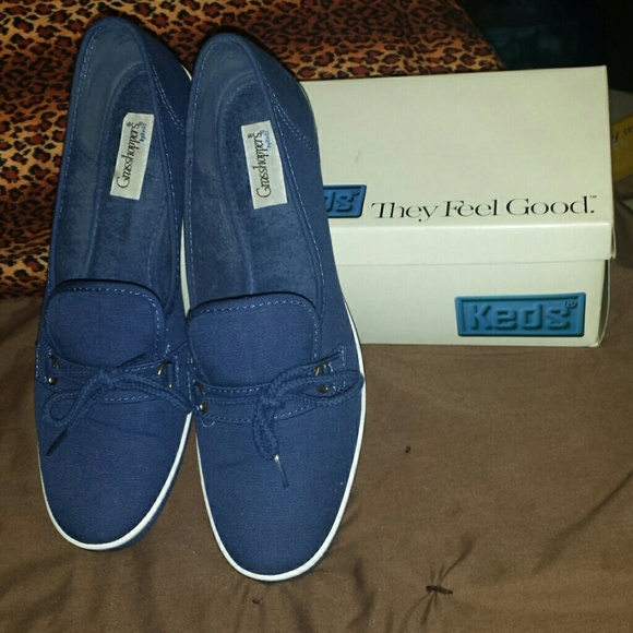 Grasshoppers by keds
